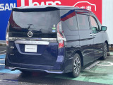 セレナ 2.0 ハイウェイスター V 