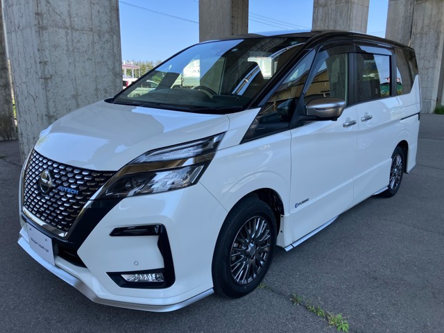 セレナ 1.2 e-POWER AUTECH セーフティパッケージ