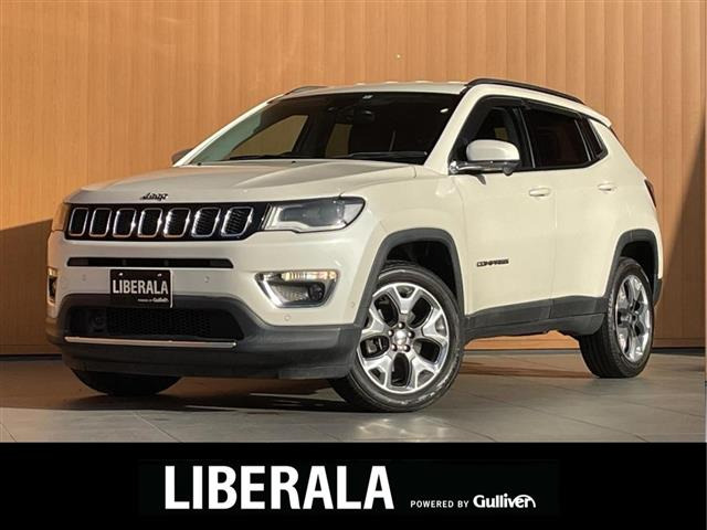 コンパス リミテッド 4WD 本革シート