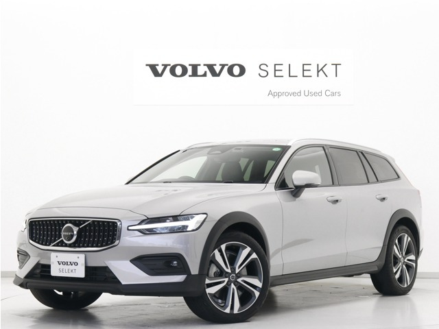 V60クロスカントリー アルティメット B5 AWD 4WD 