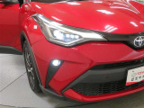 Bi-Beam LEDヘッドランプ+LEDクリアランスランプ+LEDターンランプ+LEDデイライト+LEDフロントフォグランプ 少ない電力で明るく照らします☆彡