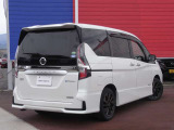 セレナ 1.2 e-POWER ハイウェイスター V アーバンクロム 