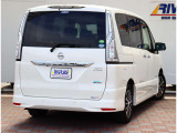 保証に関しましても、高年式車両にはメーカー保証や低年式車でも最長3年・走行無制限まで、ご用意させて頂いております(車輌によって条件が変わります。)