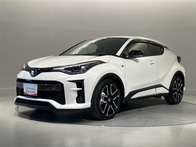 C-HR ハイブリッド 1.8 S GR スポーツ 