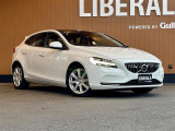 ボルボ V40