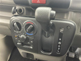 みなさまのお車選びのお手伝いをさせてください!スタッフ一同心よりご来店、お問い合わせをお待ちしております!