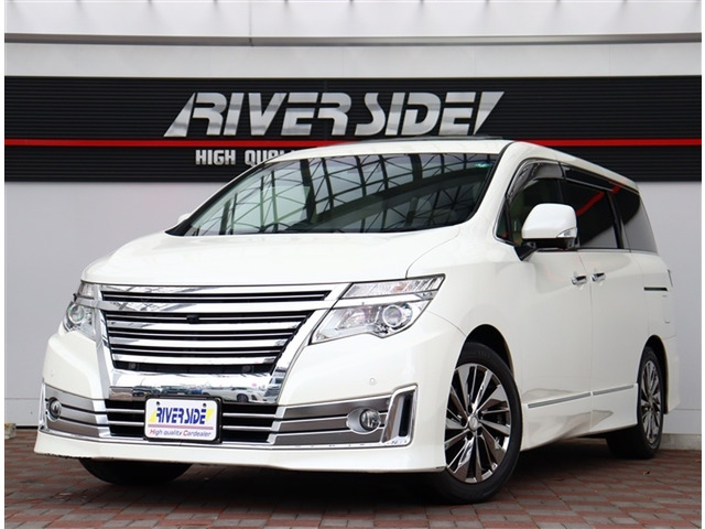 エルグランド 3.5 ライダー 4WD 純正ナビサンルーフ後席モニター白革シート