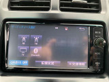 Bluetooth(ブルートゥース)接続機能付き。 スマートホンなどからお気に入りの音楽をワイヤレス再生できます。 ドライブがさらに楽しくなりますね♪