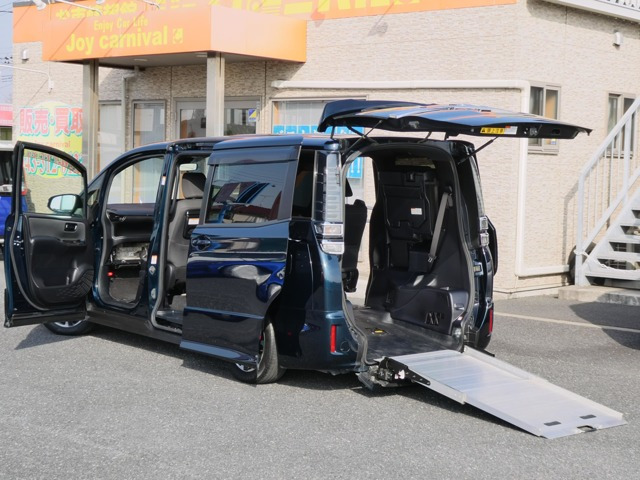 ヴォクシー 2.0 ZS ウェルキャブ スロープタイプI 車いす1脚仕様 両側パワースライド...