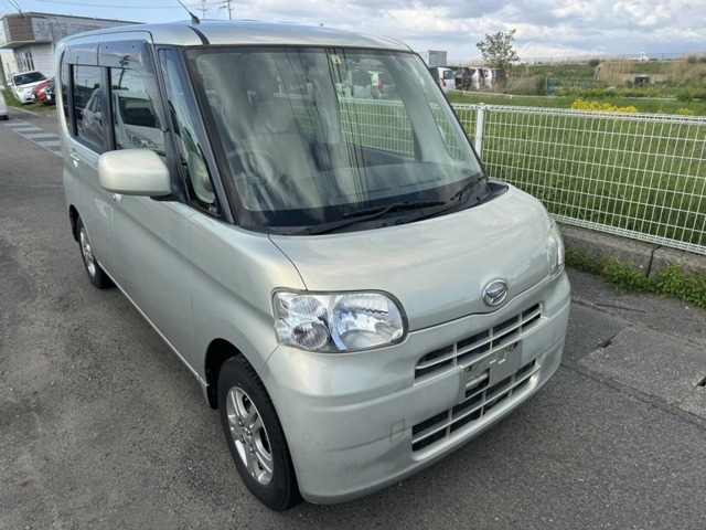 タント X 4WD