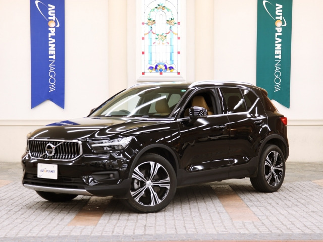 XC40 B4 AWD インスクリプション 4WD 