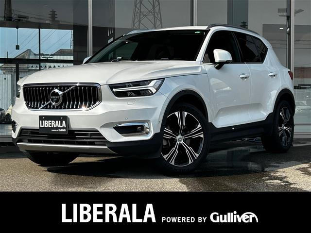 XC40 T4 AWD インスクリプション 4WD 4WD 本革シート