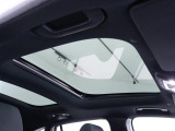 GLAクラス GLA180 本革シート サンルーフ