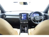 XC40 リチャージ プラグイン ハイブリッド T5 インスクリプション 