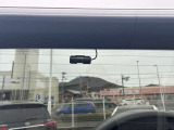ドライブレコーダーリヤカメラも付いてます。