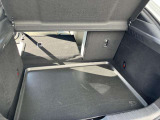乗員人数に合わせてシートアレンジが可能です!