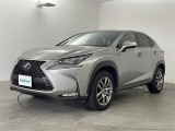 NX 300h Iパッケージ 4WD 本革シート