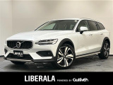 ボルボ V60クロスカントリー T5 AWD プロ 4WD