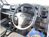 当店では中古車でも残価設定型ローンで乗れます。また当店ではご購入のお車(ガソリン国産車)全て次回お乗り換えまでオイル交換無料となります。