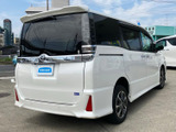 ヴォクシー 2.0 ZS 煌II 4WD 