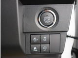 『1台』のお車に対して、こだわって仕入れを行っております。オプション装備装着車となります!