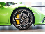 Yellow caliper