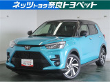 低燃費とキビキビした走り、高い実用性とスタイリッシュなデザインで人気のお車です!!