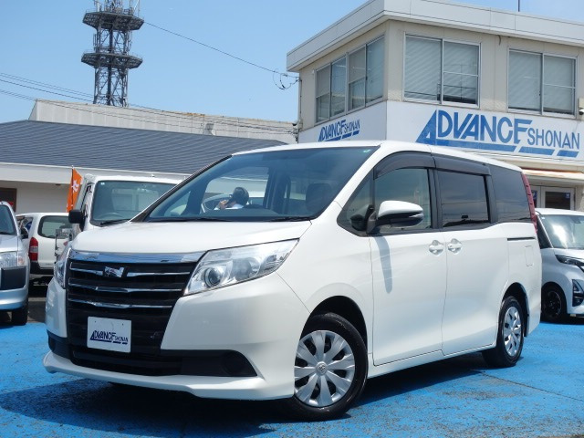 ノア 2.0 X 禁煙車 純正SDナビ フルセグTV Bluetooth