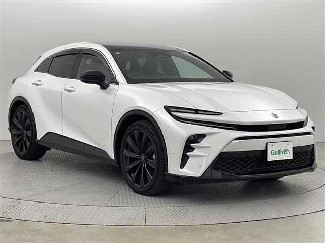 クラウンスポーツ 2.5 Z E-Four 4WD 本革シート