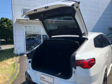 BMW Premium Selection保証では、ご購入後2年間に渡り走行距離無制限で、エンジン・ブレーキ・ミッション等のメイン部分に関しまして、万が一修理・整備が必要になりました際に部品・工賃無料にて対応いたします。