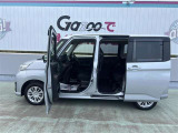 販売するすべての中古車に【ロングラン保証】が付帯します。走行距離無制限・期間は1年間です。保証修理は全国5000箇所のトヨタテクノショップにてお受けいただけます。