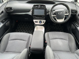 プリウス 1.8 A 4WD ワンオーナー