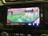バックモニター付きで車庫入れも安心【カメラアングルは3パターンから選べます】知らない道でも安心して楽しくお出かけができます