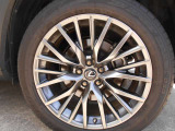 【レクサス純正アルミホイール】235/55R20 102Vタイヤ&20X8J“F SPORT”専用アルミホイール(ダークプレミアムメタリック塗装)
