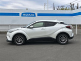 C-HR ハイブリッド 1.8 S LED パッケージ 