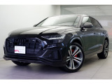 アウディ Q8 55 TFSI クワトロ Sライン 4WD