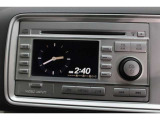 純正オーディオ装備FM/AMラジオ付きCDプレーヤー