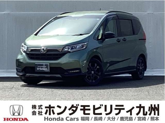 フリード+ 1.5 クロスター ブラックスタイル 