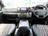 ハイエースバン 2.8 スーパーGL ダークプライムII ロング ディーゼル 4WD 