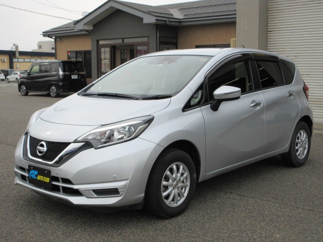 ノート 1.2 X FOUR 4WD 