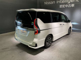 セレナ 2.0 ハイウェイスター V 