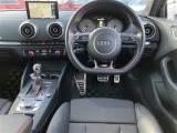 内装クリーニングも施しております。内装の綺麗なお車は気持ちが良くオススメさせていただく1つのポイントになっております。