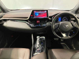 メーターやシフト、スイッチ位置など運転席まわりの配置はしっくりいきたいものですね!まずは座ってチェックしてみて下さい♪