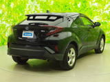 C-HR ハイブリッド 1.8 S LED パッケージ 
