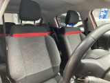 内装クリーニングも施しております。内装の綺麗なお車は気持ちが良くオススメさせていただく1つのポイントになっております。