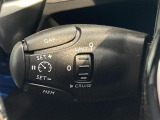 快適なショールームにて、お車選びのお手伝いから、ご購入後の整備待ちまで、ご対応致します。