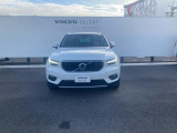 XC40 T4 AWD モメンタム 4WD 