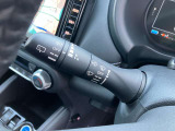 動くタイミングを調整できる間欠式ワイパーは、車速に連動して間欠時間が変化する機能も備えて運転をサポートしてくれます!