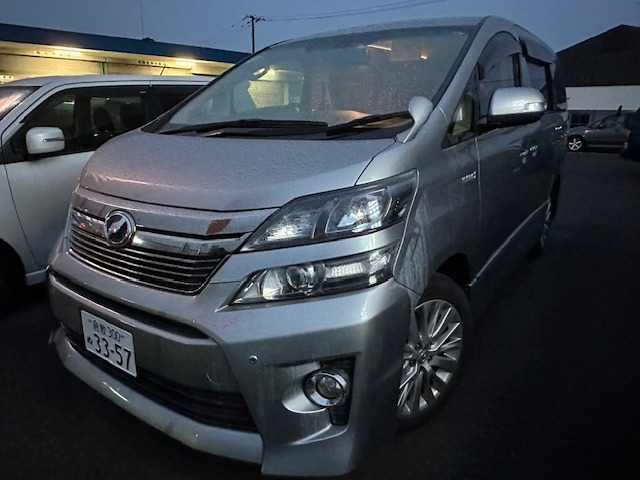 ヴェルファイアハイブリッド 2.4 ZR 4WD 