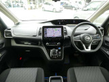セレナ 1.2 e-POWER ハイウェイスター V 